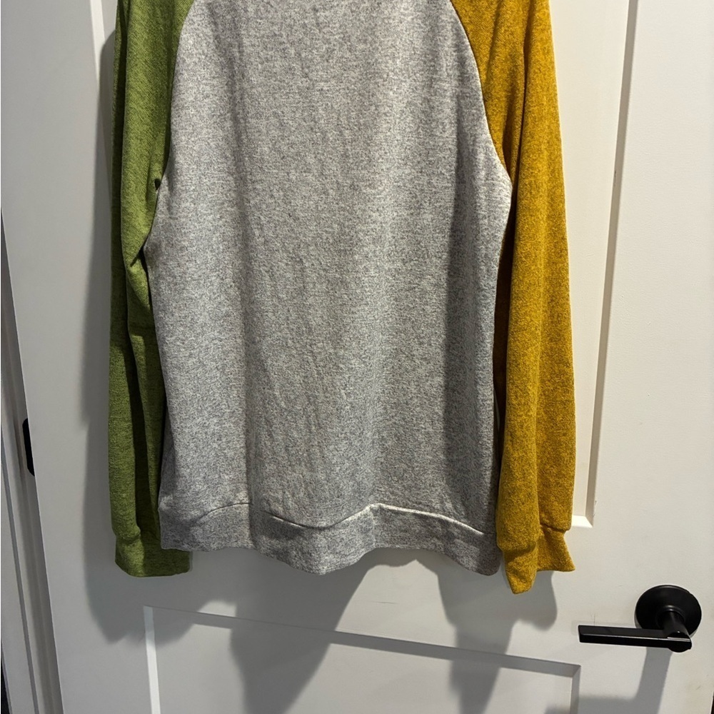 Crew neck sweater